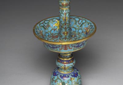 图片[2]-Copper candle stand in cloisonne enamels (set of five alter piece), Qing dynasty (1644-1911)-China Archive